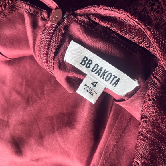 BB Dakota Burgundy Lace Dress | Size 4 - Picture 3 of 4